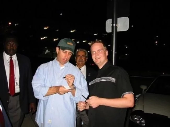 Confira as fotos mais constrangedoras de famosos com seus fãs  - imagem 12514