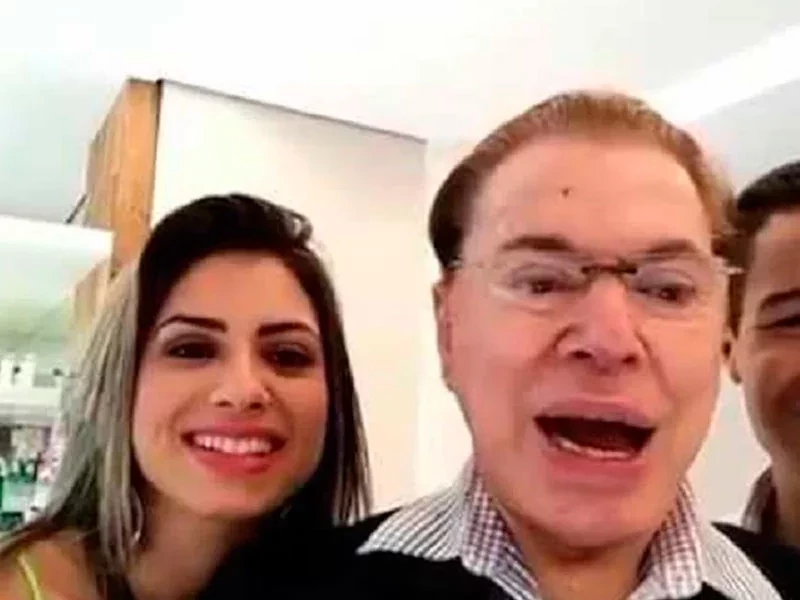 Confira as fotos mais constrangedoras de famosos com seus fãs  - imagem 12453