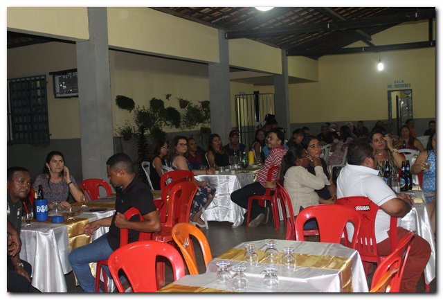 Confraternização Escola Municipal João Amilton - Imagem 3