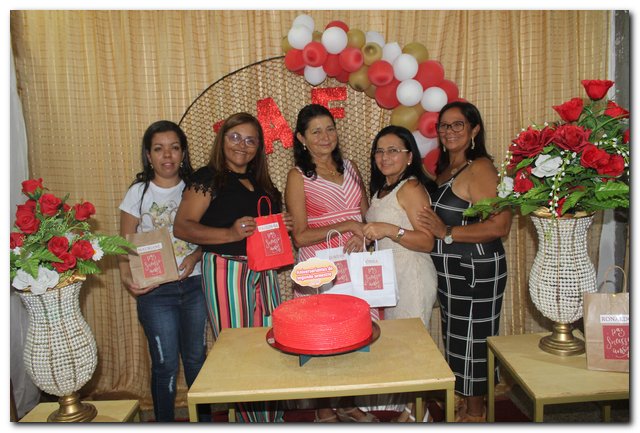 Confraternização Escola Municipal João Amilton - Imagem 13