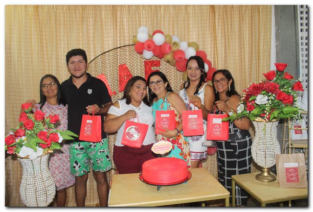 Confraternização Escola Municipal João Amilton - Imagem 15