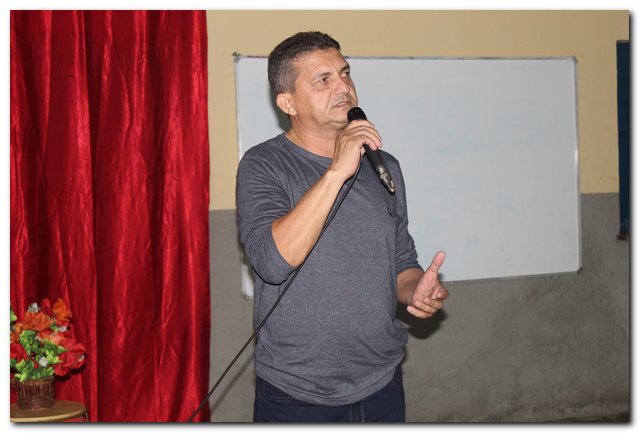 Confraternização Escola Municipal João Amilton - Imagem 1