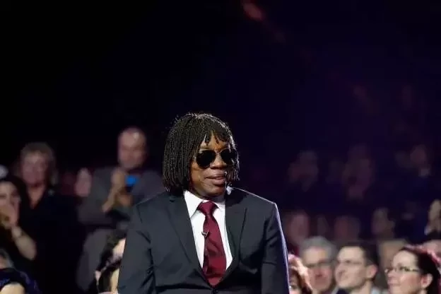 Conheça lista de famosos que foram adotados e você não sabia - imagem 12643