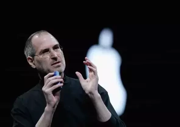 Conheça lista de famosos que foram adotados e você não sabia - imagem 12640