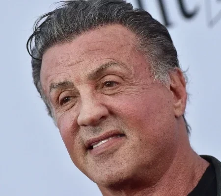 Confira 10 celebridades que já moraram na rua antes do estrelato 