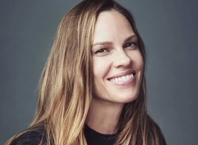 Confira 10 celebridades que já moraram na rua antes do estrelato  - imagem 11684