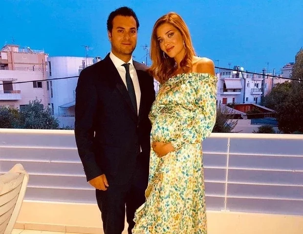 Relembre as famosas que engravidaram no ano de 2019 - imagem 12900