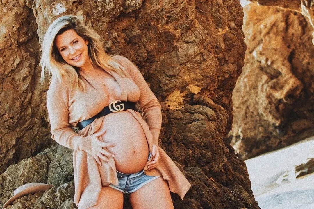 Relembre as famosas que engravidaram no ano de 2019 - imagem 12889