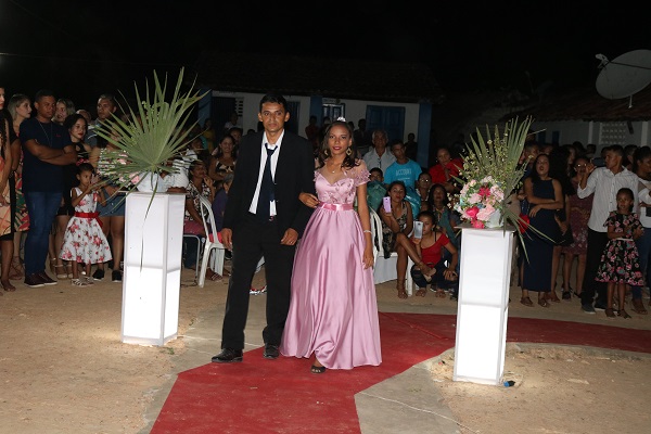 Realizada feste de formatura da Escola José Fernando Rodrigues Torres - Imagem 34