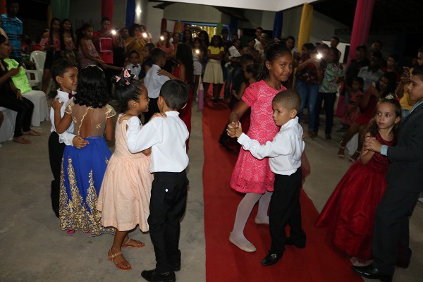 Creche Maria Imeldes promoveu festa de formatura - Imagem 29