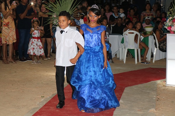 Realizada feste de formatura da Escola José Fernando Rodrigues Torres - Imagem 9