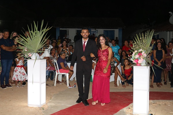 Realizada feste de formatura da Escola José Fernando Rodrigues Torres - Imagem 36