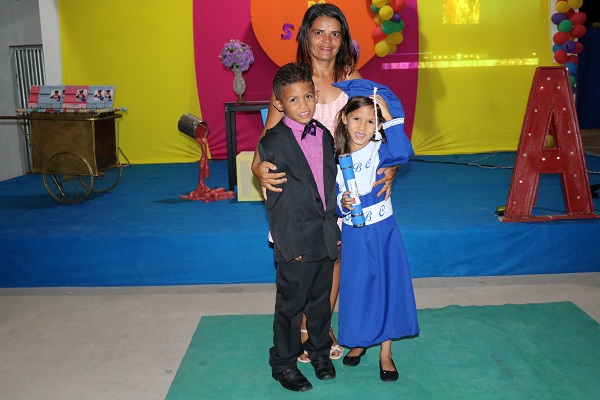 Creche Maria Imeldes promoveu festa de formatura - Imagem 26