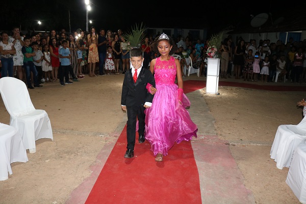 Realizada feste de formatura da Escola José Fernando Rodrigues Torres - Imagem 4