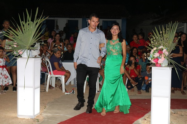 Realizada feste de formatura da Escola José Fernando Rodrigues Torres - Imagem 38