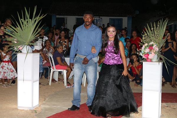 Realizada feste de formatura da Escola José Fernando Rodrigues Torres - Imagem 42