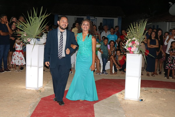 Realizada feste de formatura da Escola José Fernando Rodrigues Torres - Imagem 31