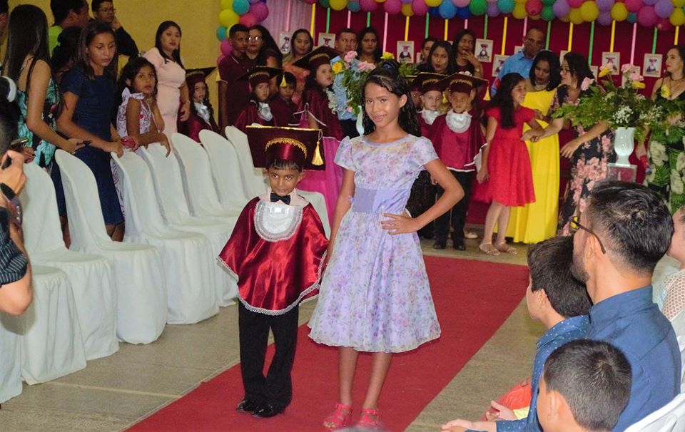 Doutores do ABC: U.E Vó Binoca realiza solenidade de formatura - Imagem 45