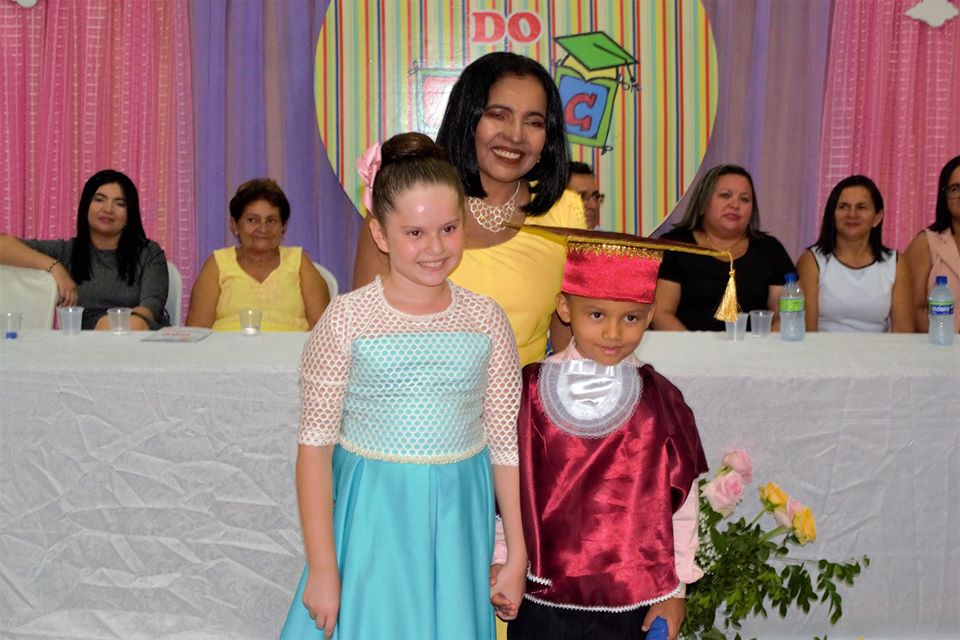 Doutores do ABC: U.E Vó Binoca realiza solenidade de formatura - Imagem 9