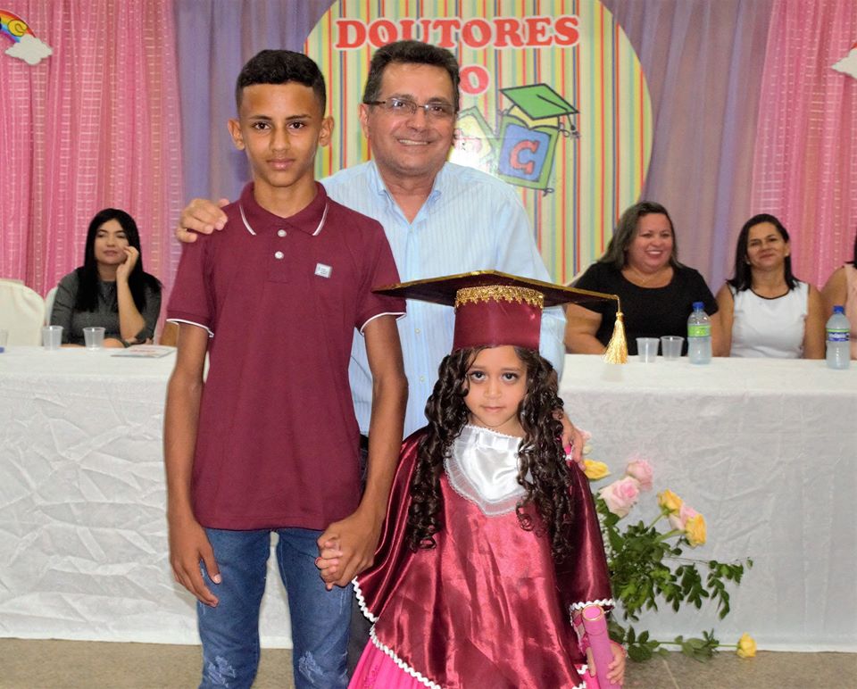 Doutores do ABC: U.E Vó Binoca realiza solenidade de formatura - Imagem 40