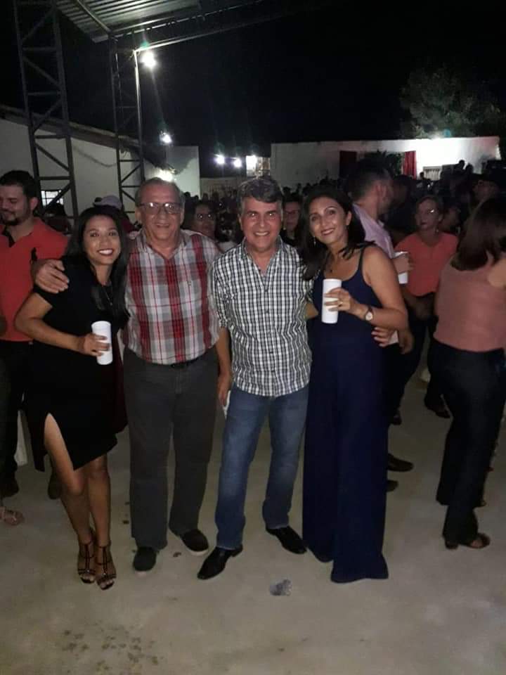 Prefeito João Luiz promove a maior festa de Confraternização de Monsenhor Gil e sorteia valiosos brindes  - Imagem 20