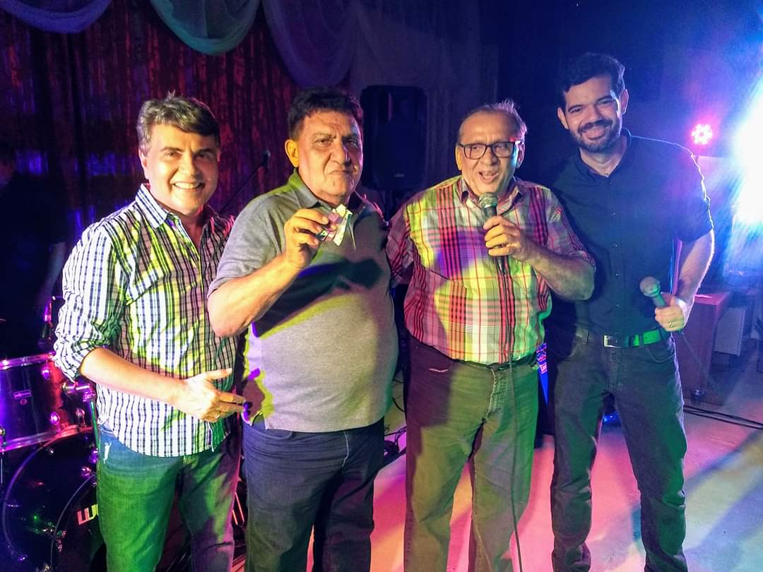 Prefeito João Luiz promove a maior festa de Confraternização de Monsenhor Gil e sorteia valiosos brindes  - Imagem 15