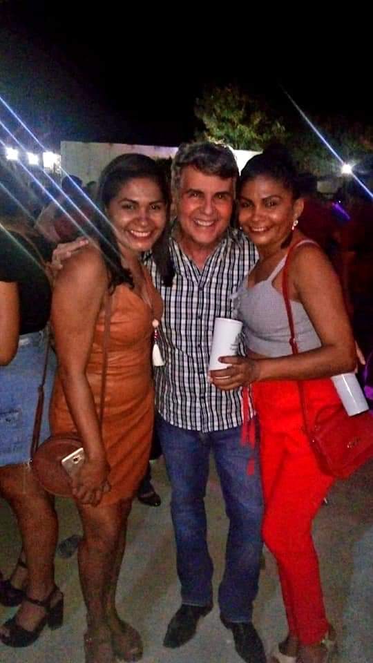 Prefeito João Luiz promove a maior festa de Confraternização de Monsenhor Gil e sorteia valiosos brindes  - Imagem 29