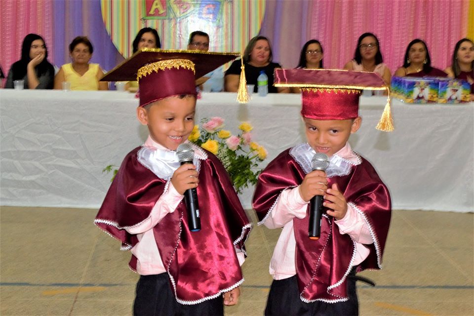 Doutores do ABC: U.E Vó Binoca realiza solenidade de formatura - Imagem 33