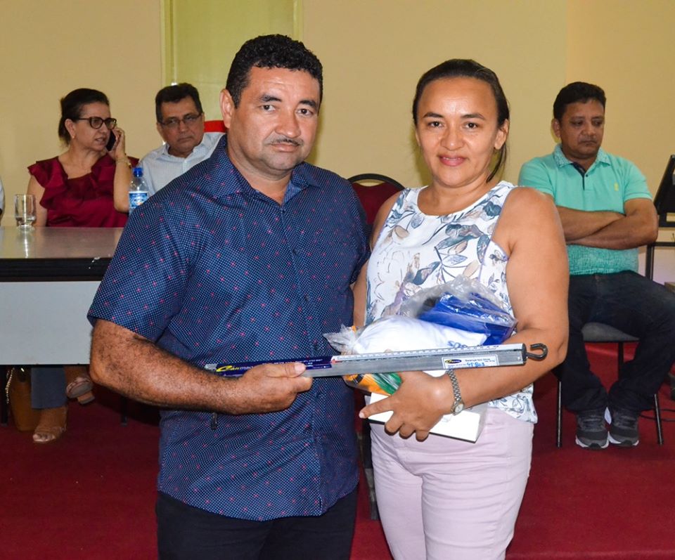 Prefeito Genival Bezerra faz entrega de fardamentos e tablets aos ACS - Imagem 28