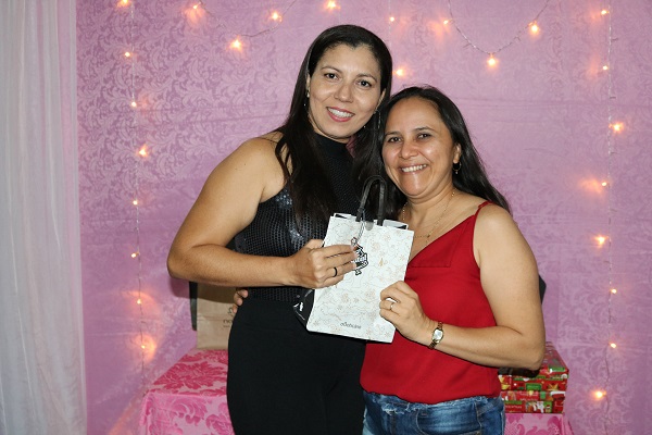 Secretaria de Educação realizou momento de confraternização - Imagem 20