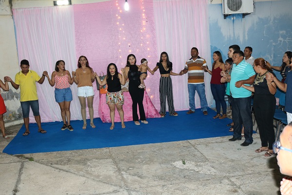 Secretaria de Educação realizou momento de confraternização - Imagem 2