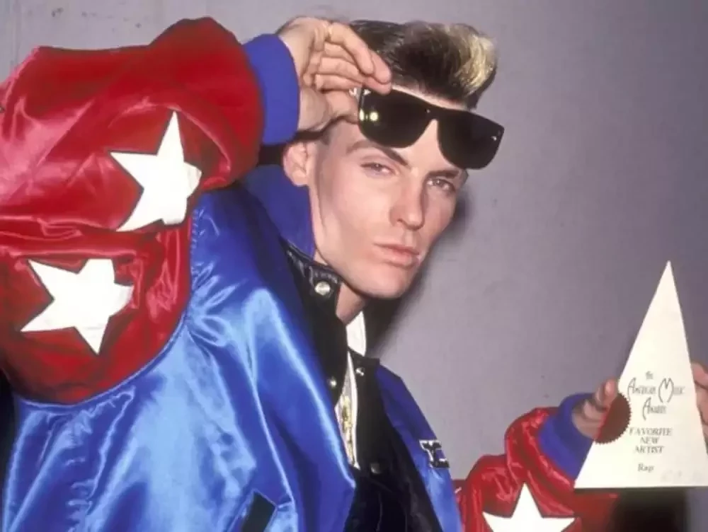 Veja celebridades que faliram e atualmente vivem com empregos comuns - imagem 11730