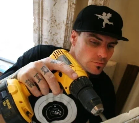 Veja celebridades que faliram e atualmente vivem com empregos comuns