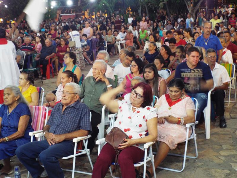 Aumenta público na 4ª novena da Imaculada Conceição em Pedro II  - Imagem 38