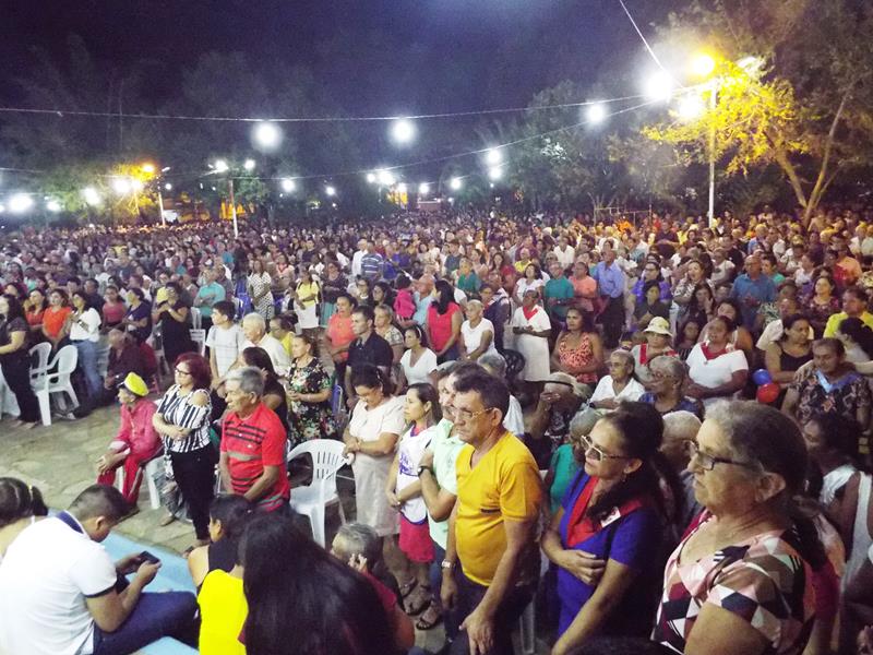 Última novena da Imaculada Conceição é marcada por multidão de fiéis  - Imagem 39