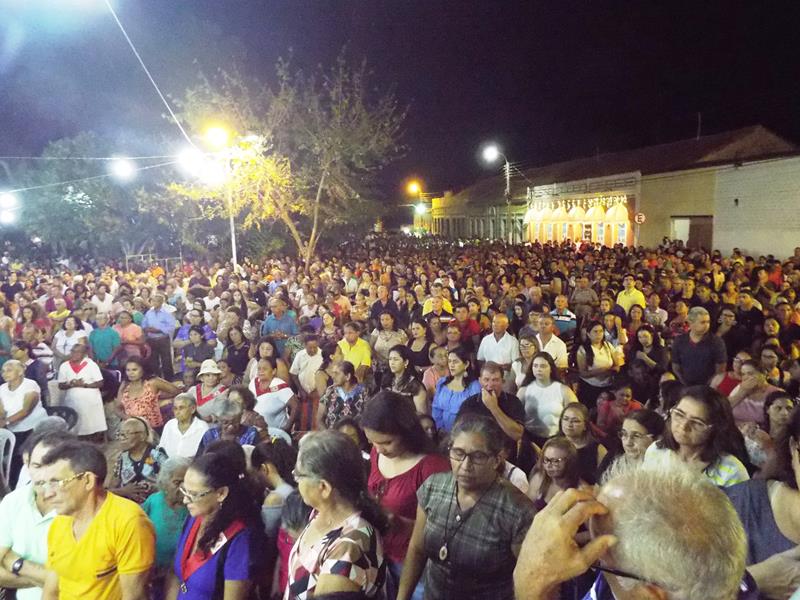Última novena da Imaculada Conceição é marcada por multidão de fiéis  - Imagem 38