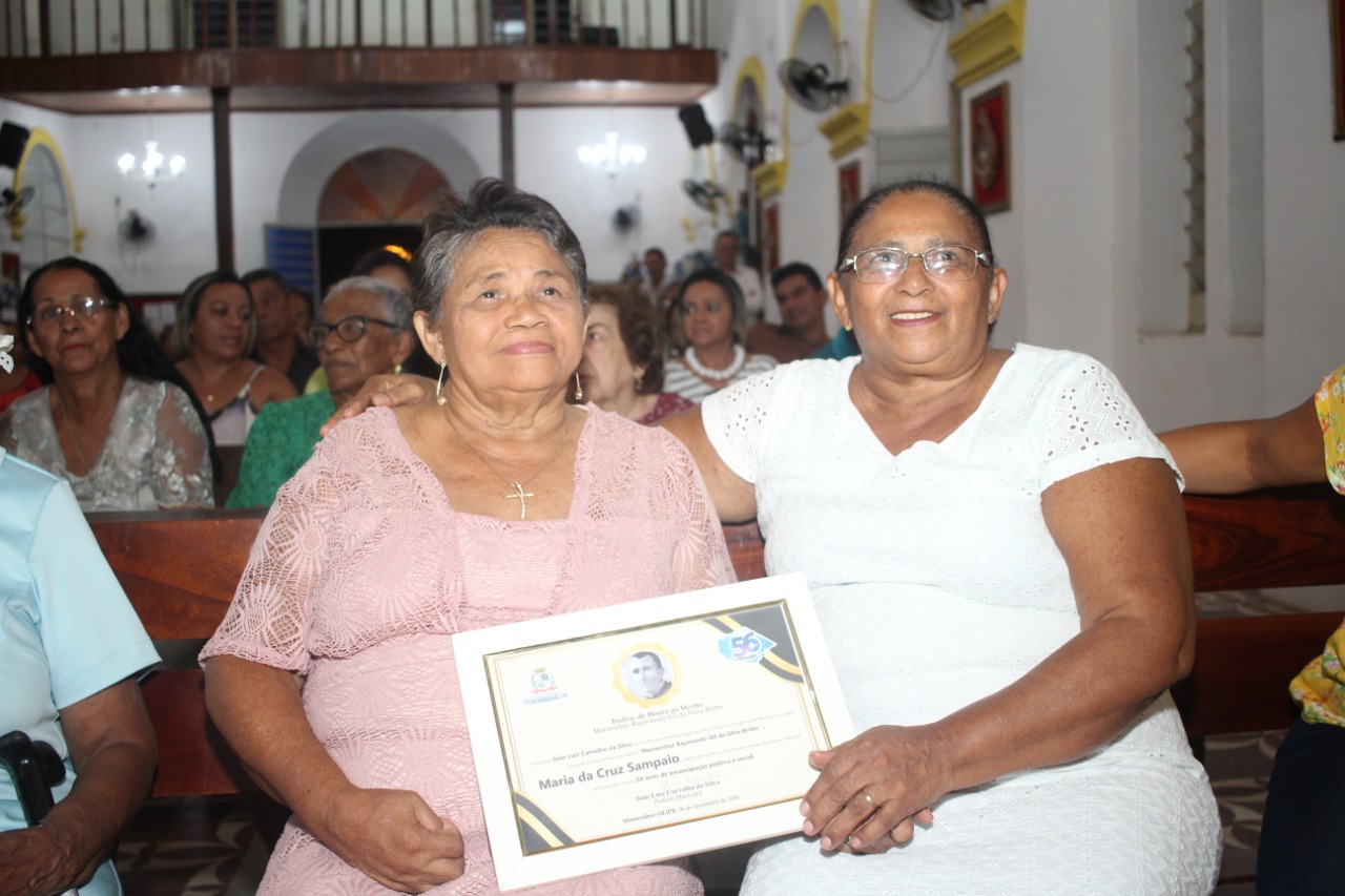 Prefeito João Luiz faz justiça e homenageia várias pessoas durante aniversário de Monsenhor Gil - Imagem 44