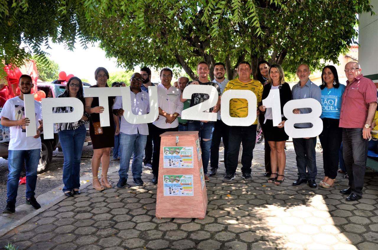 Prefeitura de Água Branca entrega prêmio da Campanha IPTU Premiado 2018