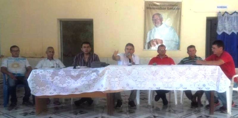 Prefeitura de Pedro II e moradores da Comunidade Palmeira dos Soares discutem implantação de coleta do lixo - Imagem 2