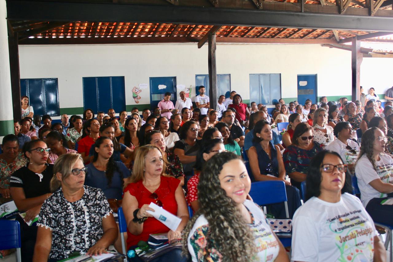 Jornada pedagógica motiva professores em Palmeirais  - Imagem 2