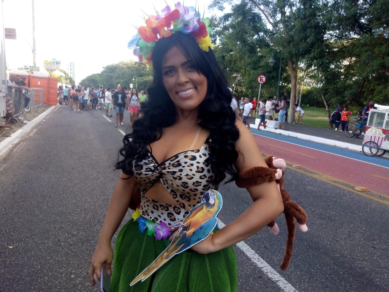 Equipe da Rede Meio Norte se fantasiam de artistas nacionais e internacionais  - Imagem 2