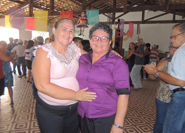 Prefeitura de Pedro II promove carnaval do idoso pelo Serviço de Convivência e Fortalecimento de Vínculos - Imagem 14