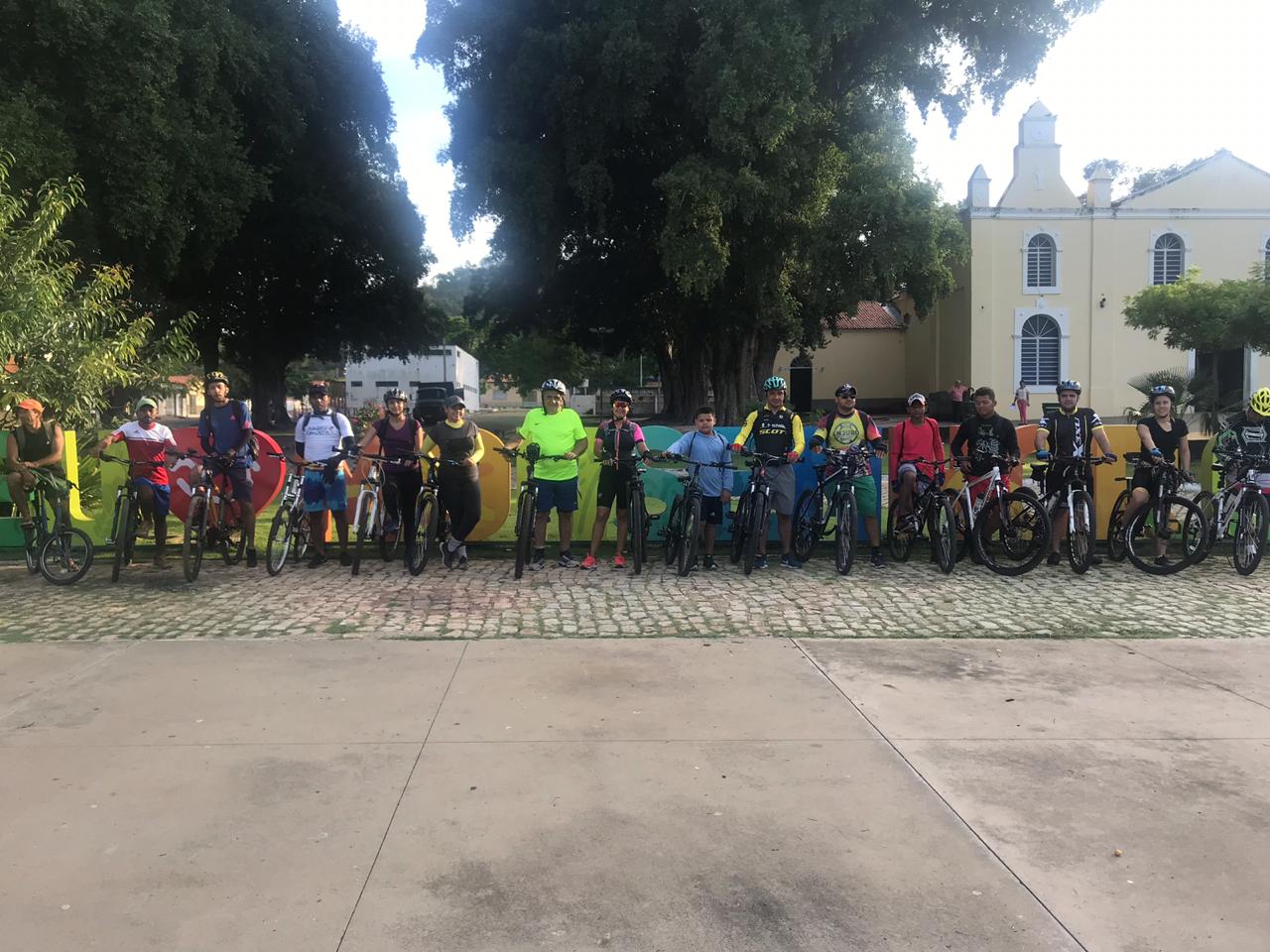 Passeio ciclístico movimenta turma de amantes desta prática em Monsenhor Gil - Imagem 9