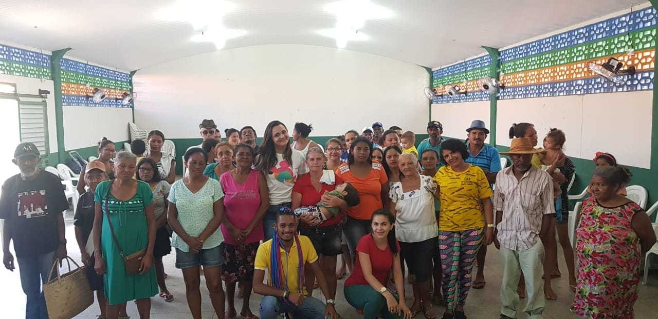 Secretaria de assistência realiza entrega do projeto pão na mesa - Imagem 3