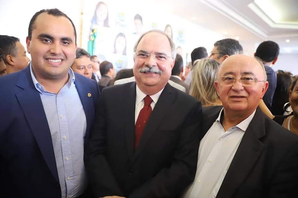 Prefeito João Luiz prestigia posse de novos secretários em Kanark - Imagem 6