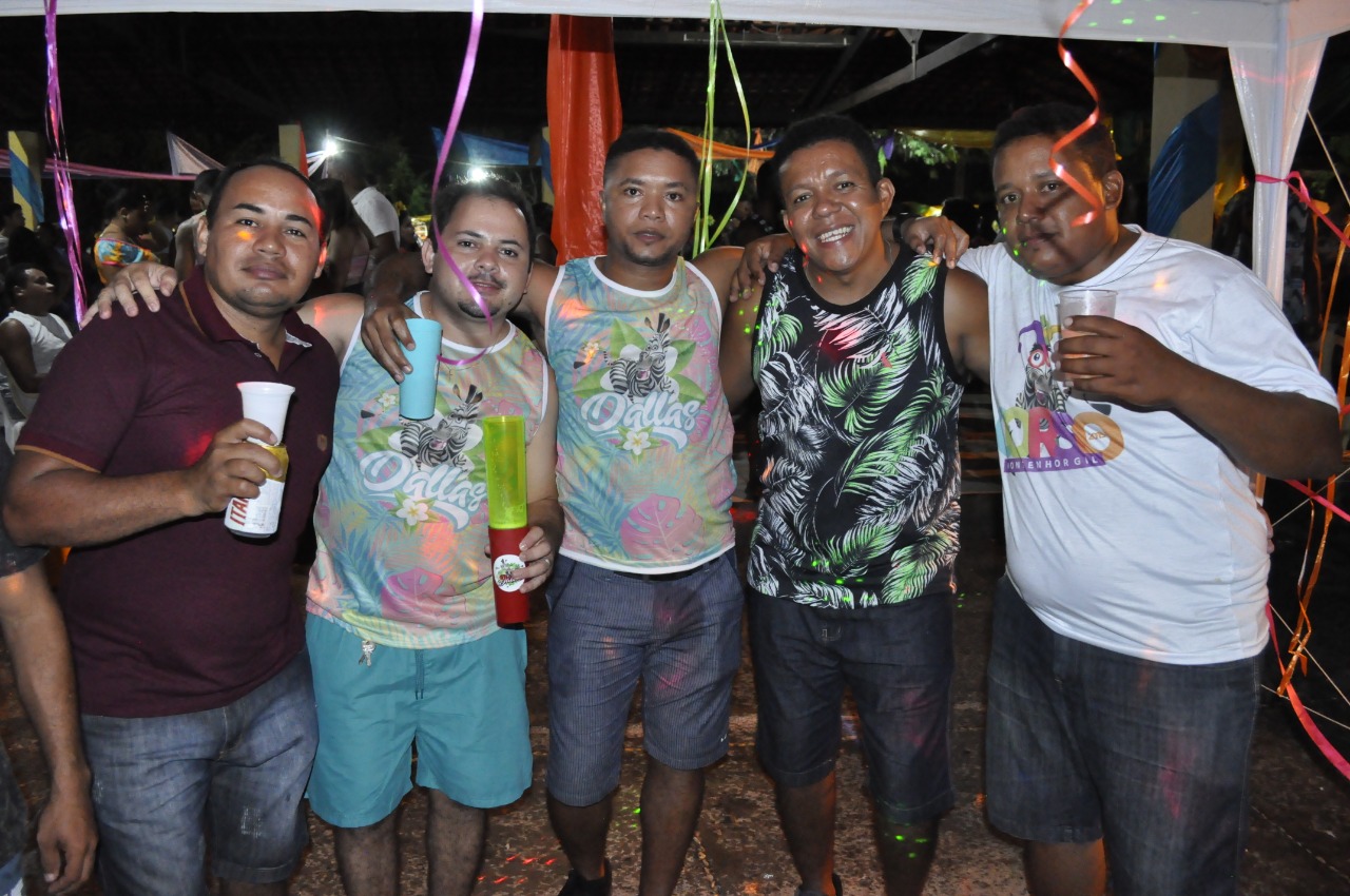 Confirmado. Primeira noite confirma a tradição de melhor carnaval do Médio Parnaíba   - Imagem 16