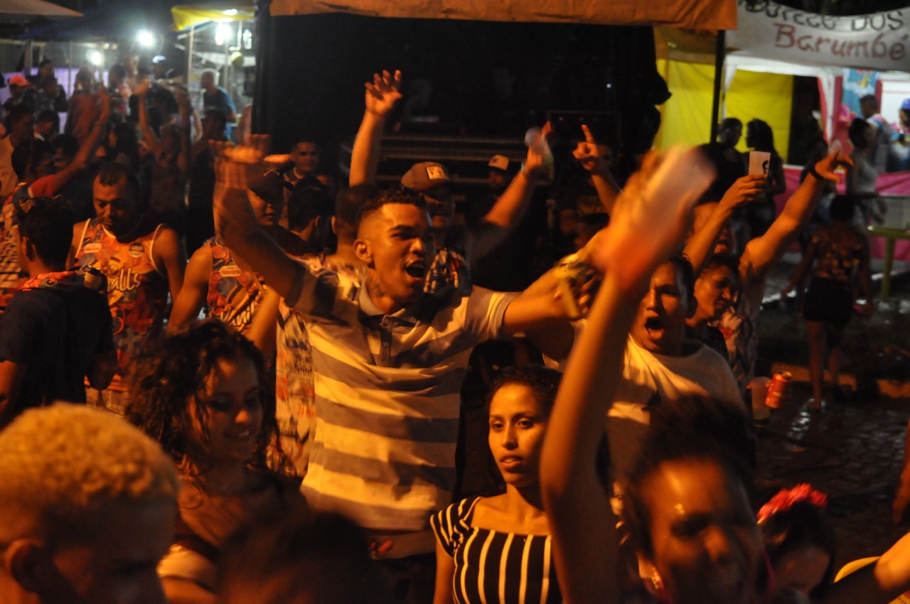 Confirmado. Primeira noite confirma a tradição de melhor carnaval do Médio Parnaíba   - Imagem 9
