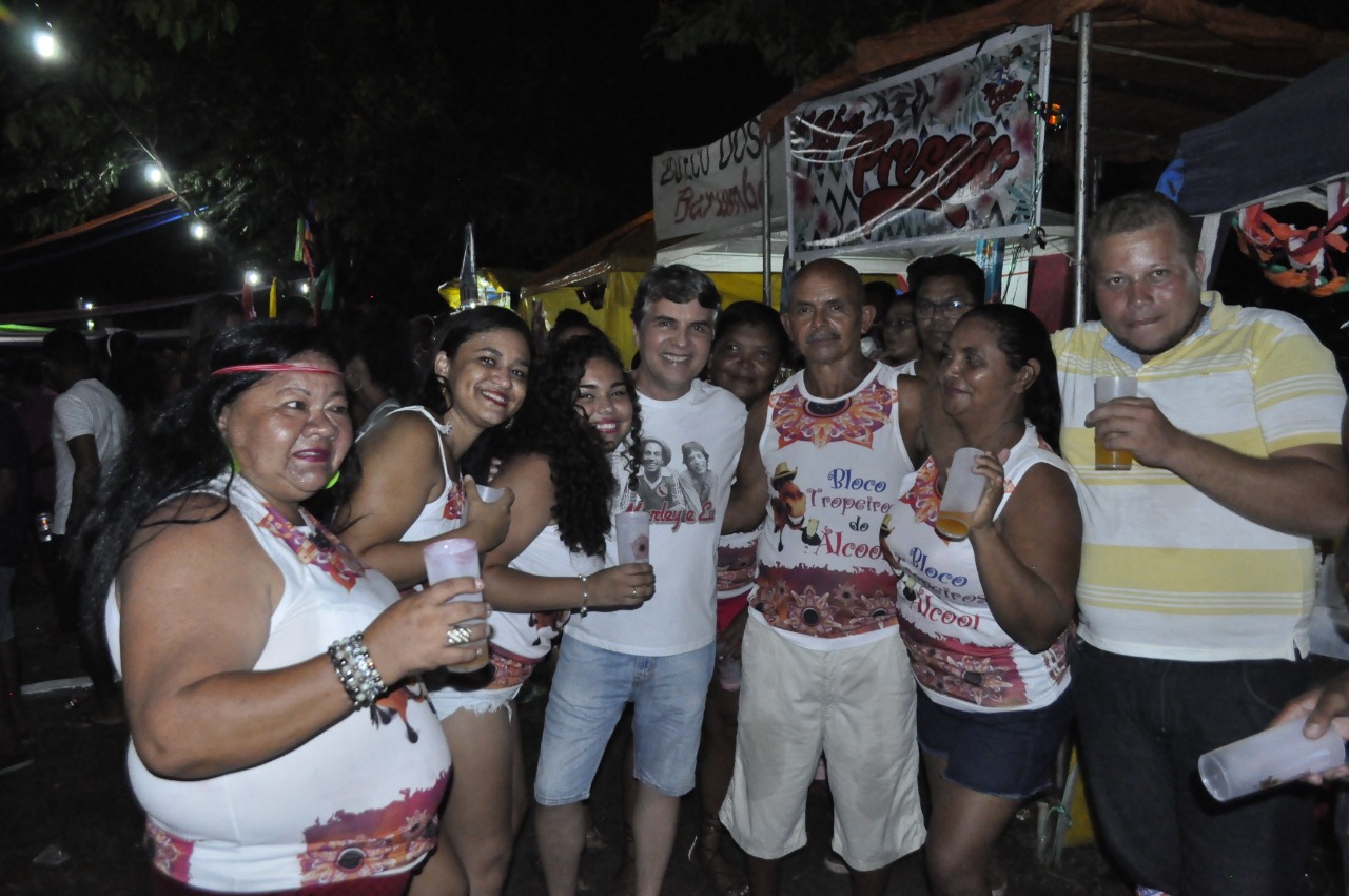 Confirmado. Primeira noite confirma a tradição de melhor carnaval do Médio Parnaíba   - Imagem 13