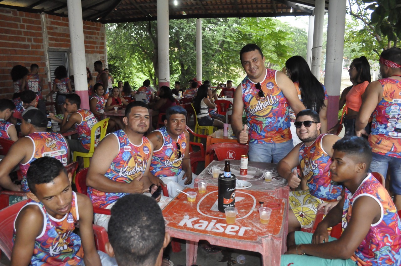 Prefeito João Luiz prestigia evento de bloco no Balneário Natal  - Imagem 13