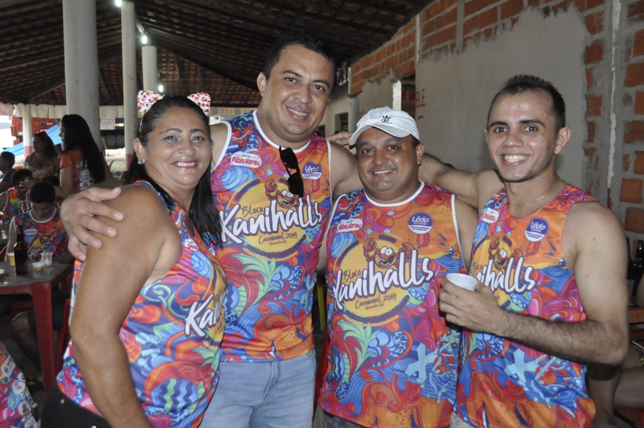 Prefeito João Luiz prestigia evento de bloco no Balneário Natal  - Imagem 1